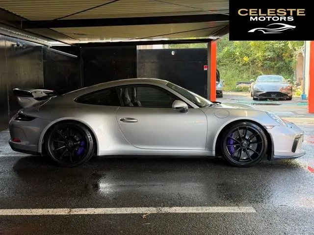 PORSCHE 911 2018 — photo 5 sur 8