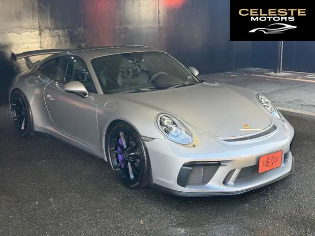 PORSCHE 911 2018 — photo 8 sur 8