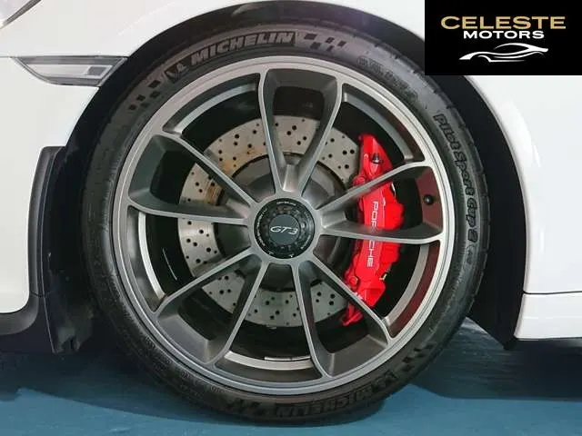 PORSCHE 911 2014 — photo 6 sur 8