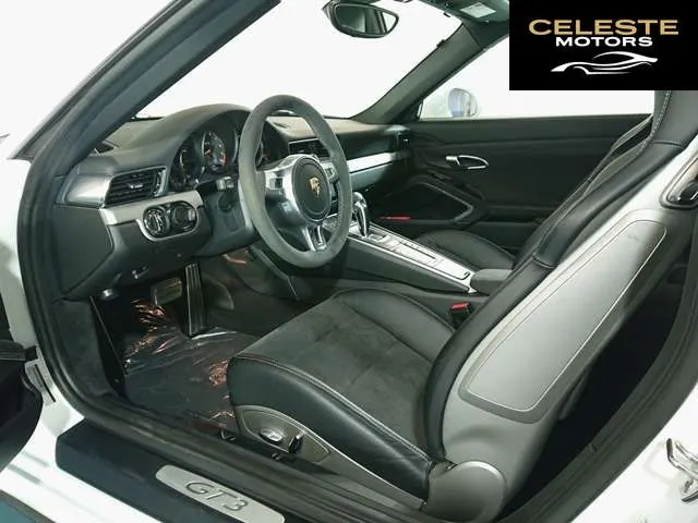 PORSCHE 911 2014 — photo 8 sur 8