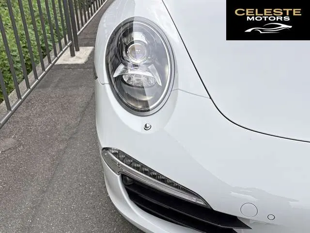 PORSCHE 911 2013 — photo 4 sur 8