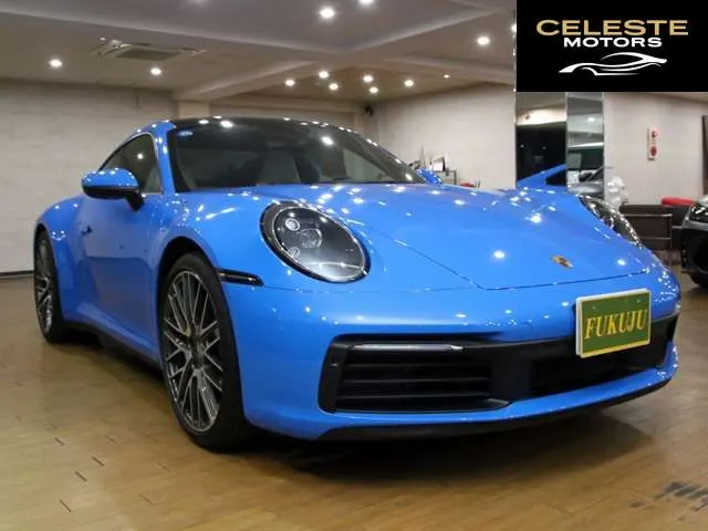 PORSCHE 911 2023 — photo 8 sur 8