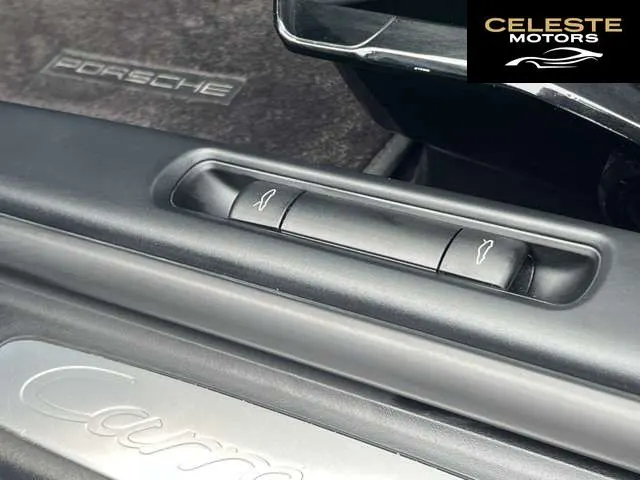 PORSCHE 911 2008 — photo 3 sur 8