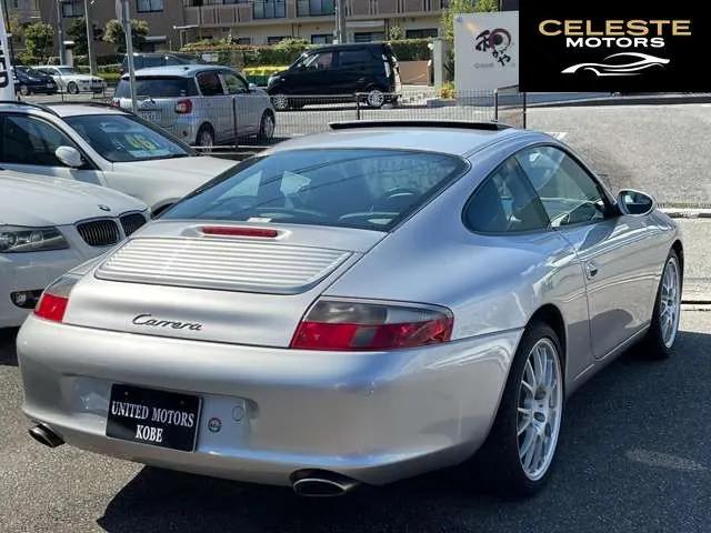 PORSCHE 911 2004 — photo 5 sur 8