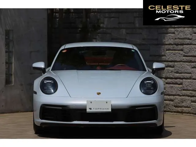 PORSCHE 911 2024 — photo 3 sur 8