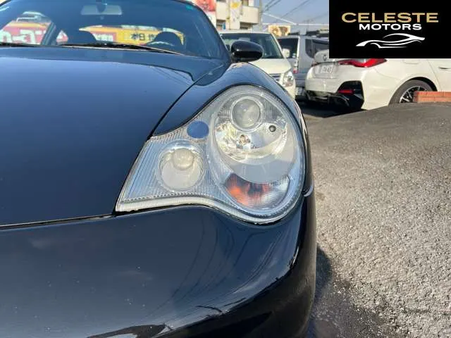 PORSCHE 911 2002 — photo 1 sur 8