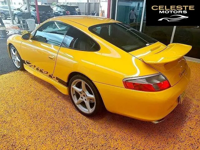 PORSCHE 911 2002 — photo 6 sur 8