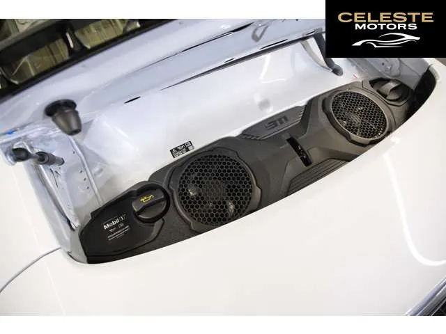 PORSCHE 911 2025 — photo 2 sur 8