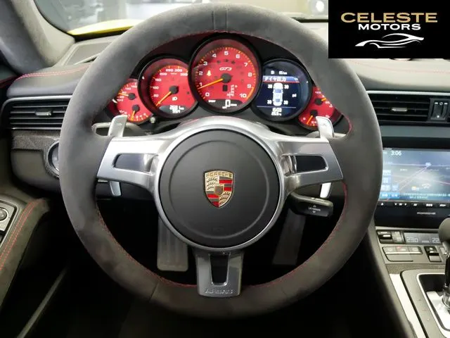 PORSCHE 911 2015 — photo 4 sur 8