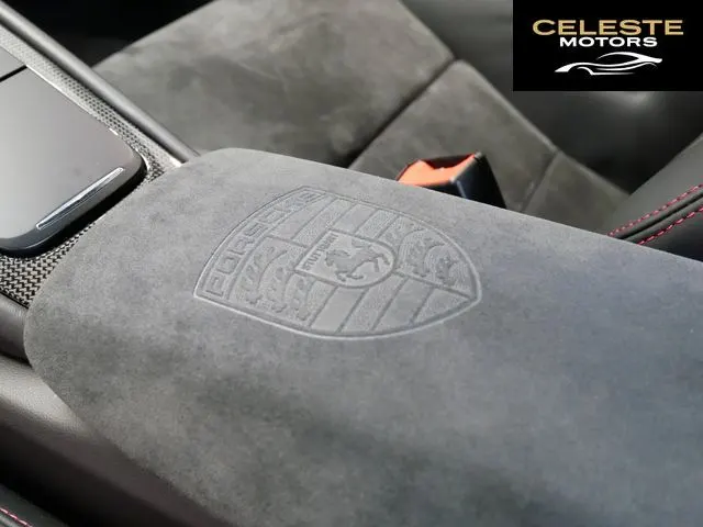 PORSCHE 911 2015 — photo 8 sur 8