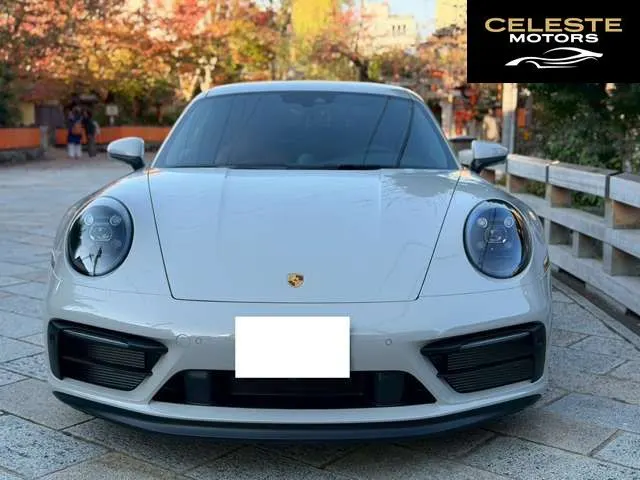 PORSCHE 911 2023 — photo 6 sur 8