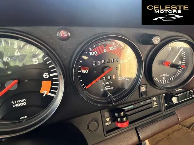 PORSCHE 911 1980 — photo 4 sur 8
