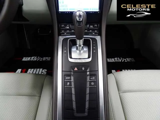 PORSCHE 911 2014 — photo 5 sur 8