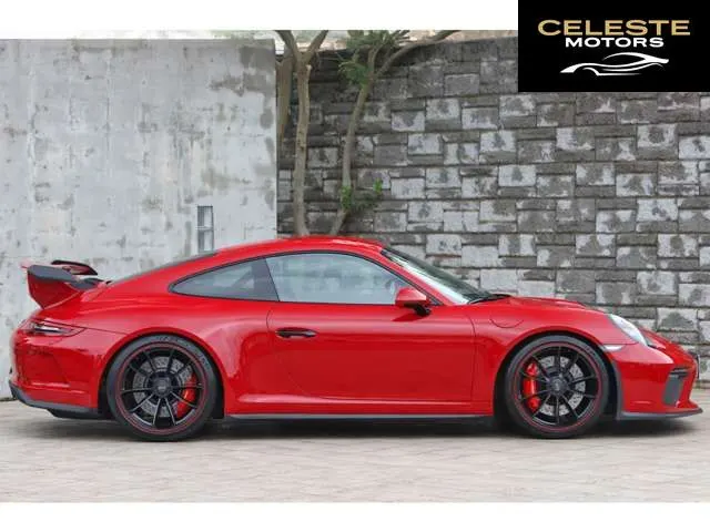 PORSCHE 911 2018 — photo 3 sur 8