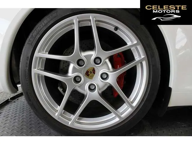 PORSCHE 911 2010 — photo 5 sur 8