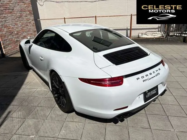 PORSCHE 911 2015 — photo 5 sur 8