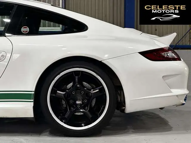 PORSCHE 911 2007 — photo 5 sur 8