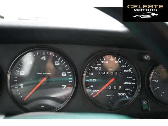 PORSCHE 911 1995 — photo 6 sur 8