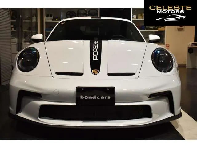 PORSCHE 911 2024 — photo 2 sur 8
