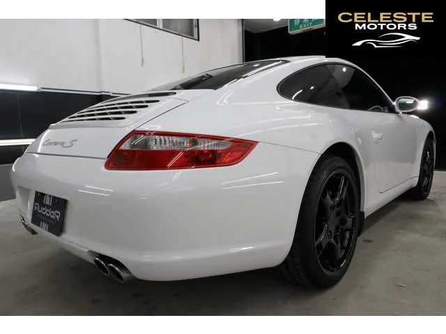PORSCHE 911 2005 — photo 3 sur 8