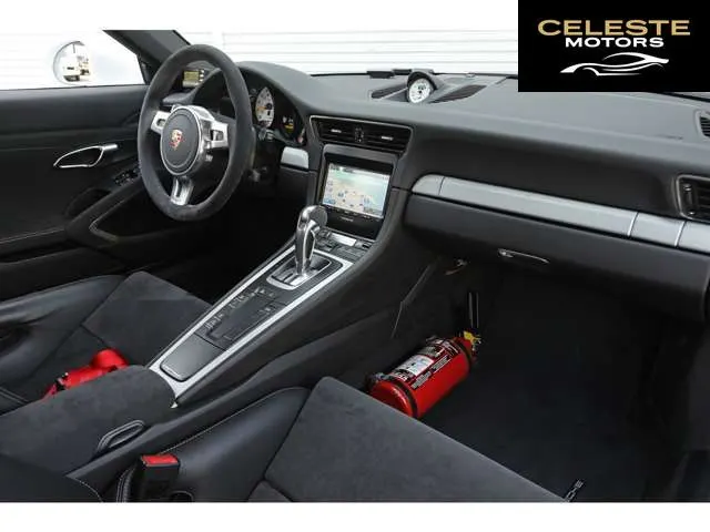 PORSCHE 911 2014 — photo 6 sur 8