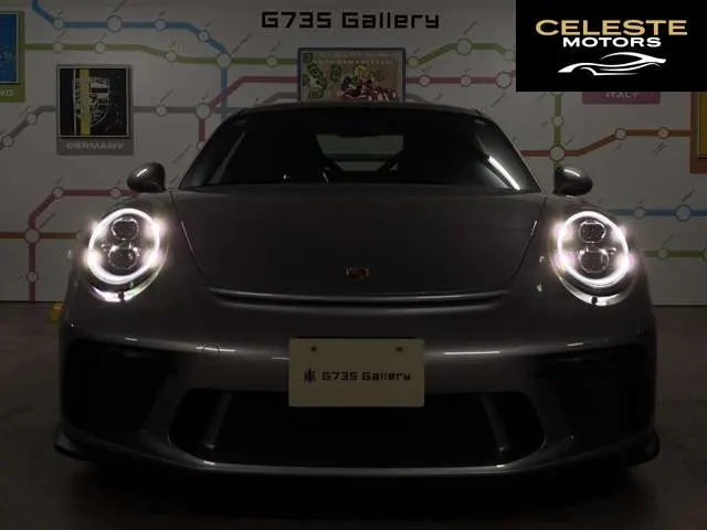 PORSCHE 911 2019 — photo 8 sur 8