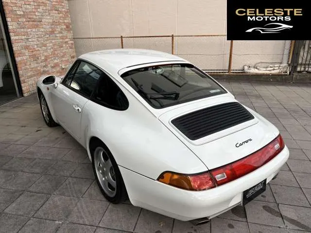 PORSCHE 911 1996 — photo 7 sur 8
