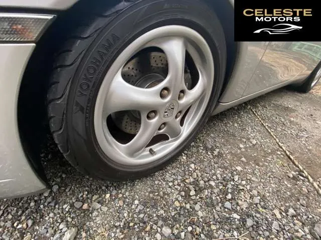 PORSCHE 911 1999 — photo 4 sur 8