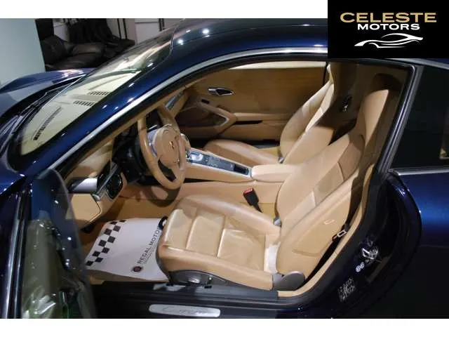 PORSCHE 911 2012 — photo 6 sur 8