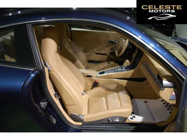PORSCHE 911 2012 — photo 8 sur 8