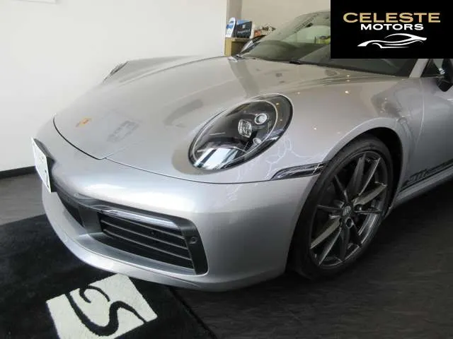 PORSCHE 911 2024 — photo 7 sur 8