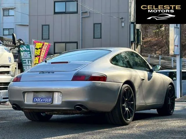 PORSCHE 911 1999 — photo 7 sur 8