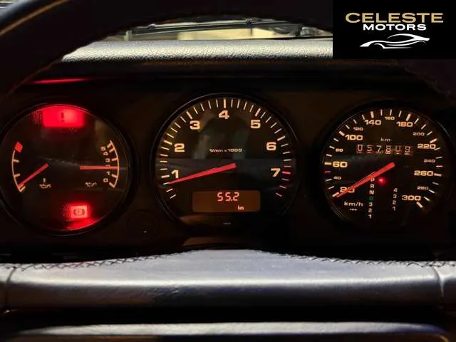 PORSCHE 911 1990 — photo 6 sur 8