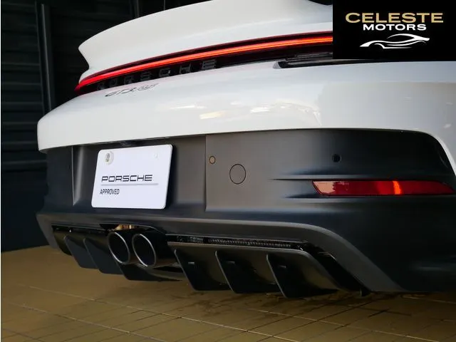 PORSCHE 911 2024 — photo 3 sur 8