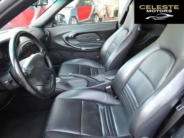 PORSCHE 911 2001 — photo 5 sur 8