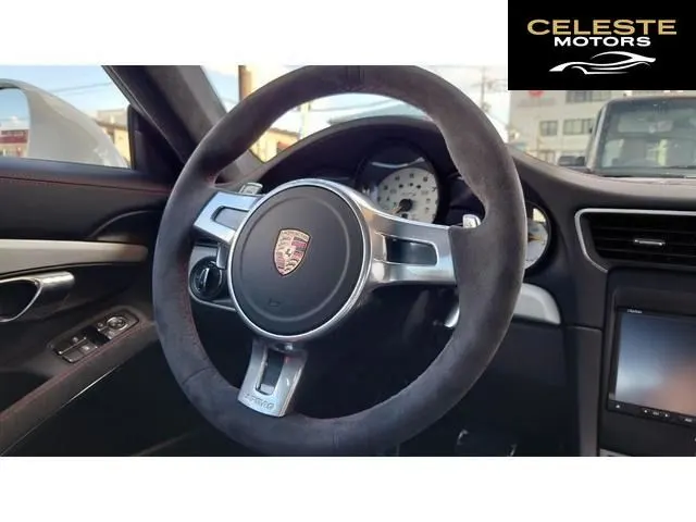 PORSCHE 911 2014 — photo 6 sur 8
