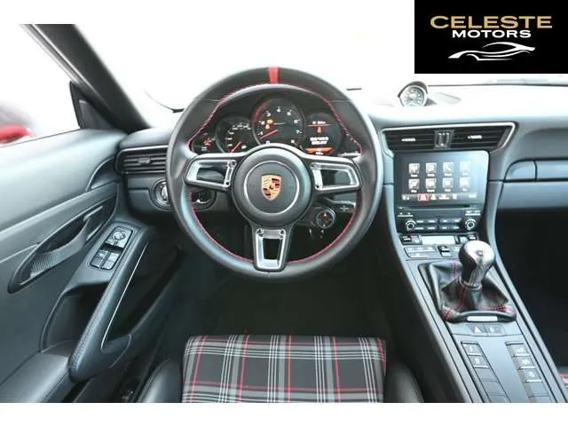 PORSCHE 911 2019 — photo 7 sur 8