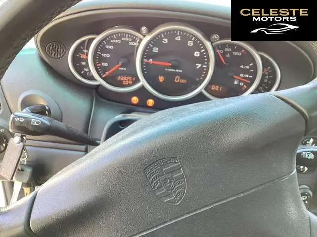PORSCHE 911 2001 — photo 4 sur 8