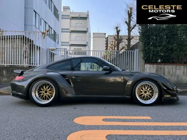 PORSCHE 911 2007 — photo 7 sur 8