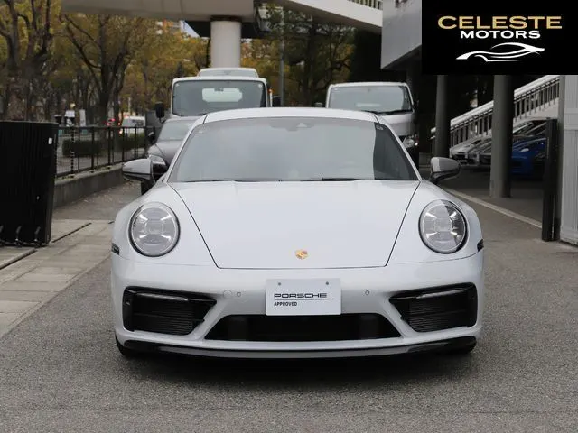 PORSCHE 911 2024 — photo 3 sur 8