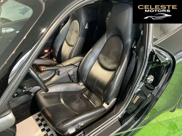 PORSCHE 911 2005 — photo 7 sur 8