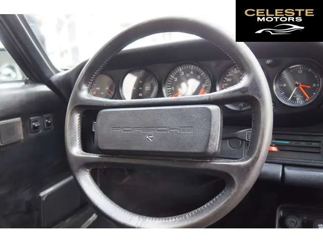 PORSCHE 911 1985 — photo 6 sur 8