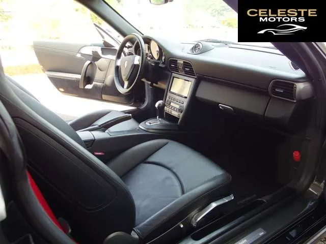 PORSCHE 911 2009 — photo 5 sur 8