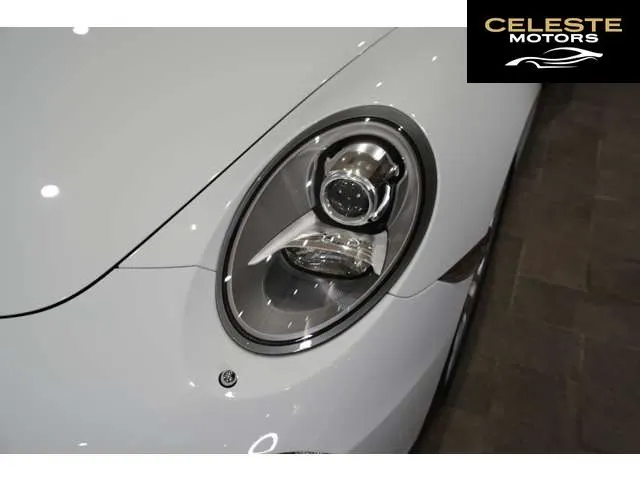 PORSCHE 911 2015 — photo 2 sur 8