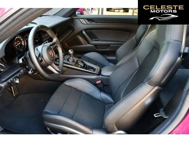 PORSCHE 911 2023 — photo 2 sur 8