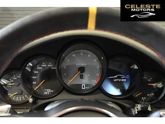PORSCHE 911 2016 — photo 7 sur 8