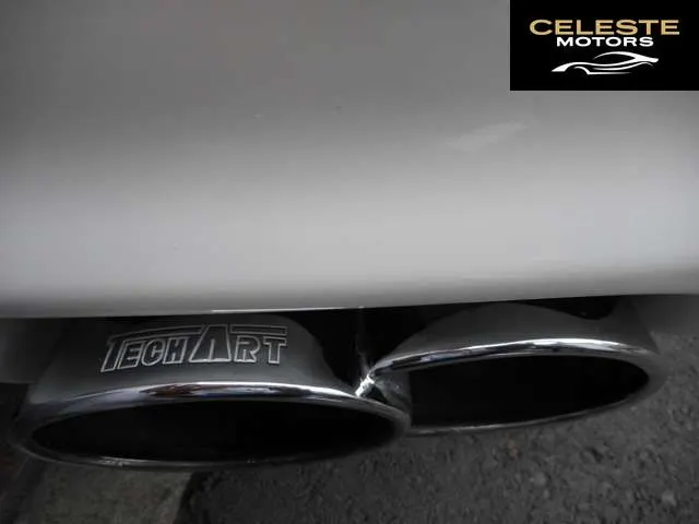 PORSCHE 911 2005 — photo 8 sur 8