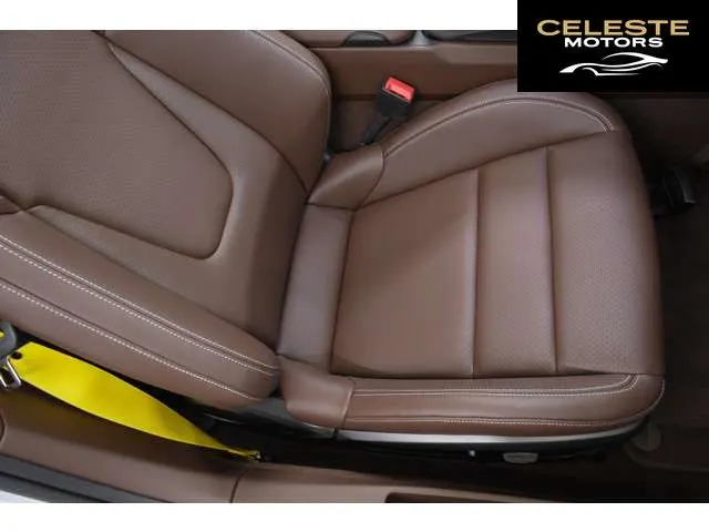 PORSCHE 911 2024 — photo 4 sur 8