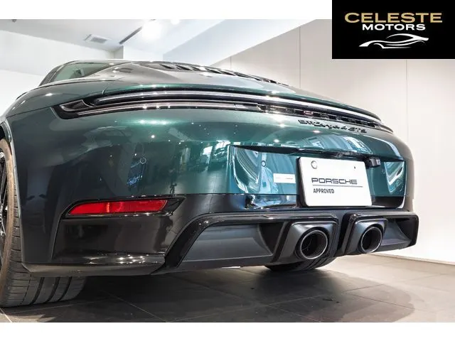 PORSCHE 911 2025 — photo 8 sur 8