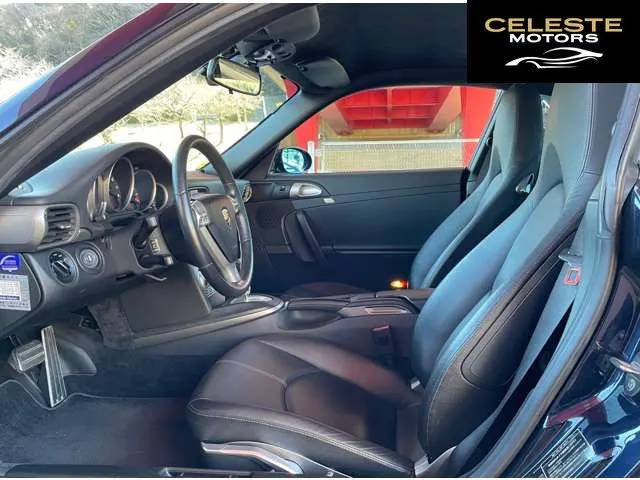 PORSCHE 911 2005 — photo 6 sur 8